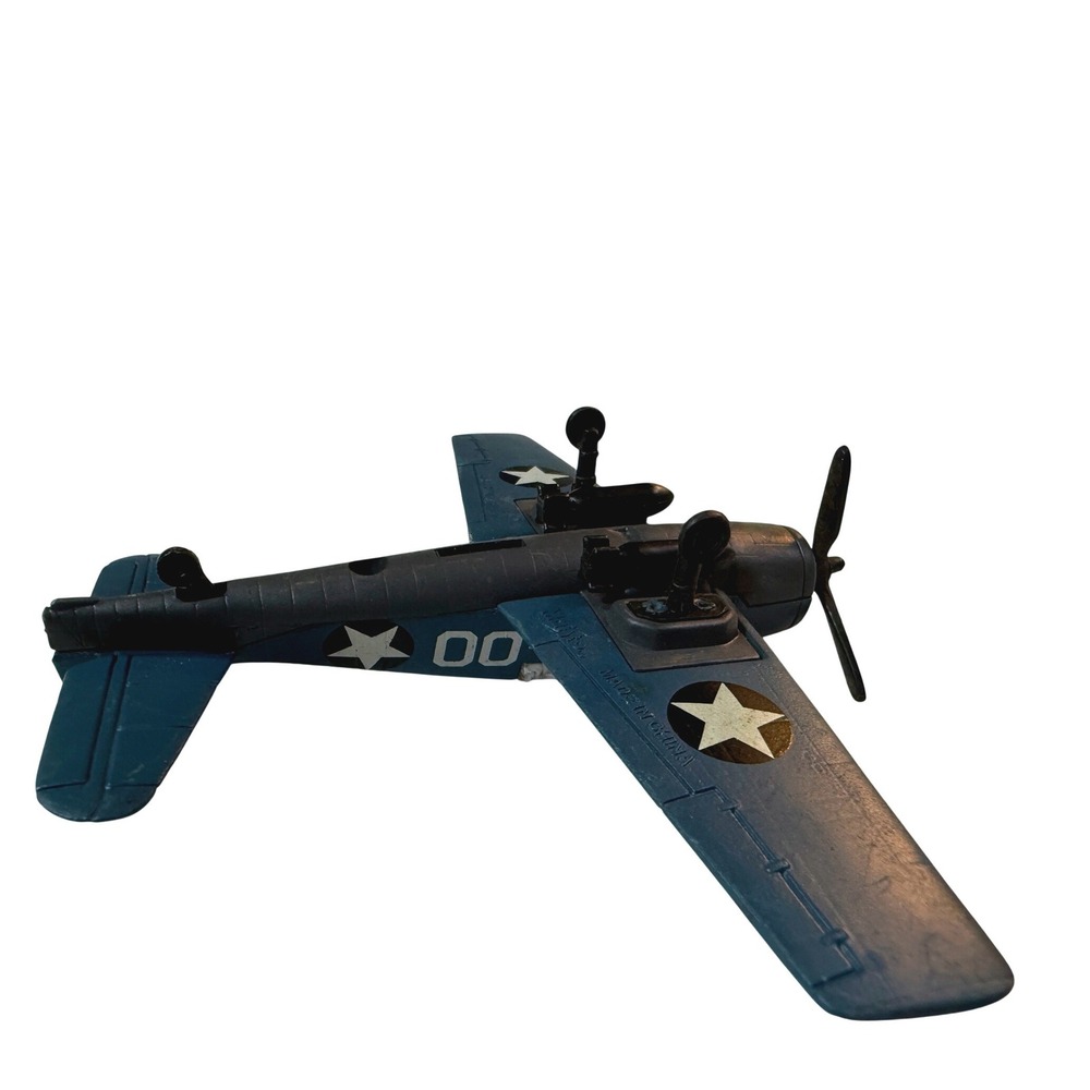 Vintage Maisto F6F Hellcat Airplane Toy Small Blue Good WWII Diecast Fighter